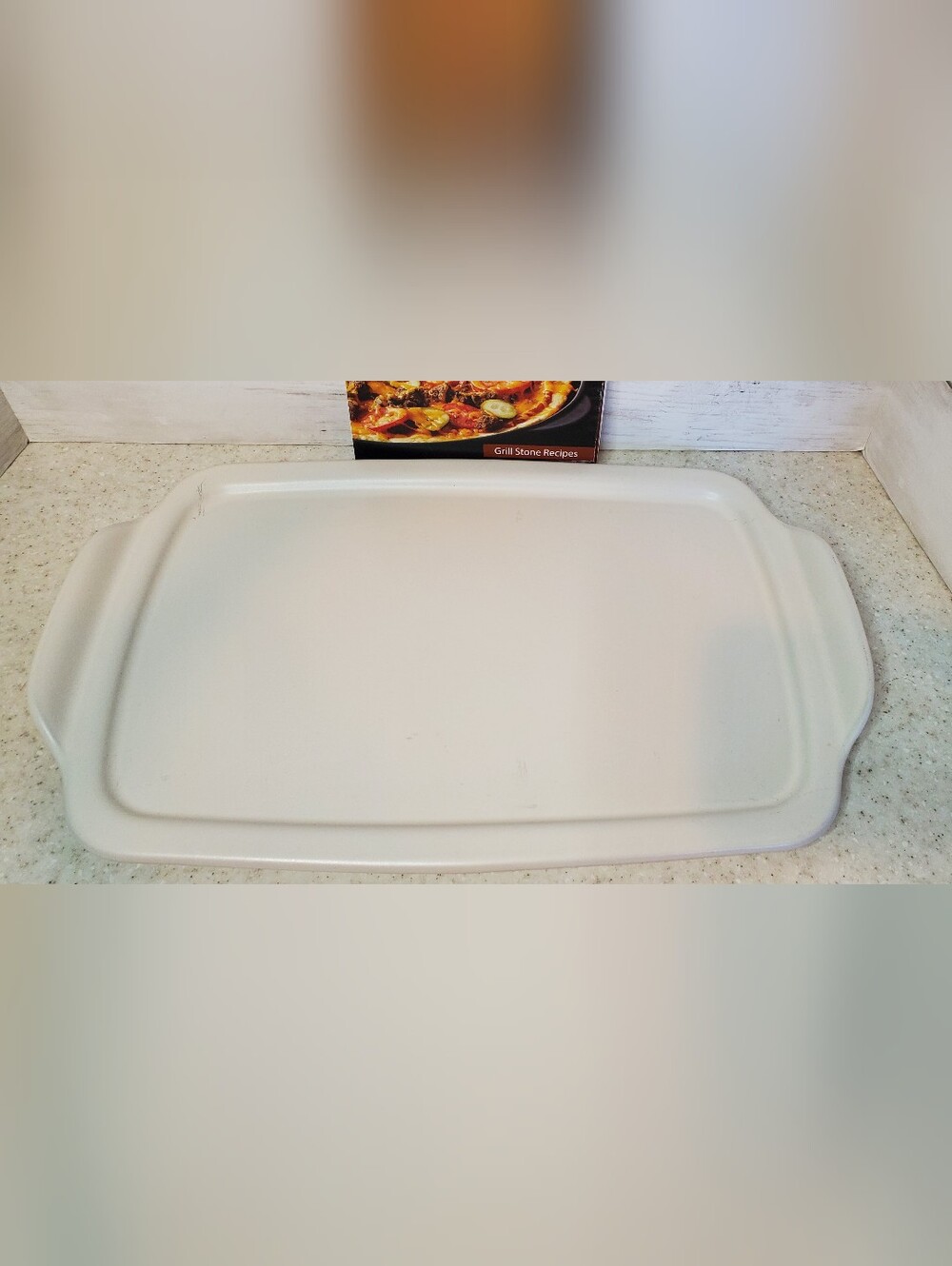 Pampered Chef Rockcrok Grill Stone White 15" Rectangular w Recipe Book Discontin